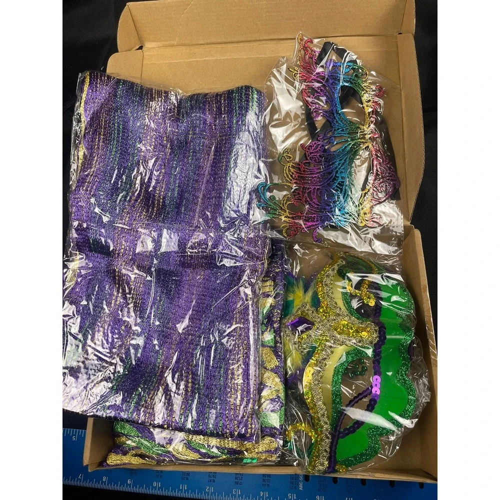 10 Pack Mardi Gras Masquerade Mask Set Bulk Party Favors Purple Green Gold New